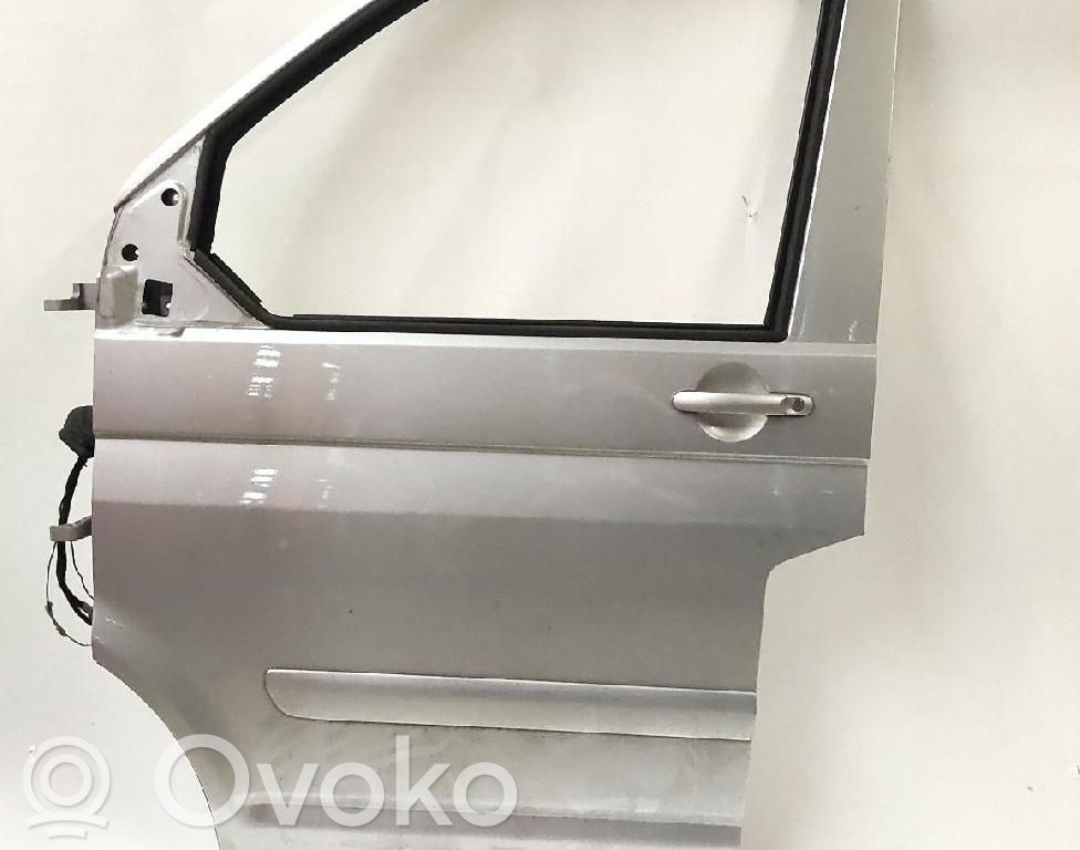 Volkswagen Multivan T5 Puerta delantera 