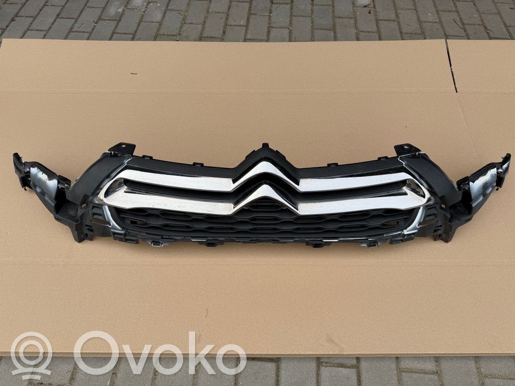 Citroen DS4 Etusäleikkö 