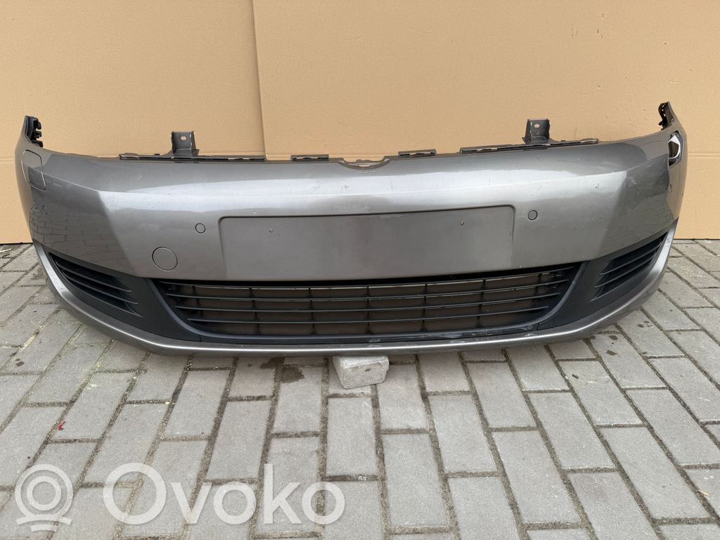 Volkswagen Golf Plus Front bumper 
