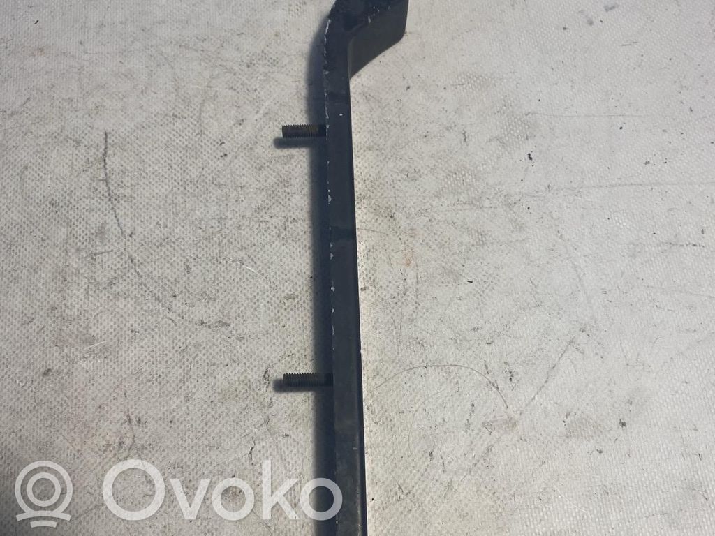 Audi A8 S8 D3 4E Radiator mount bracket 