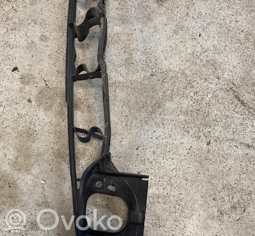 Apdaila sparno (moldingas)   7157982
