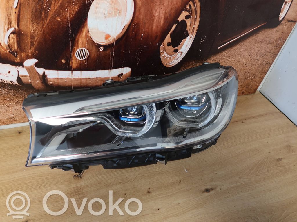 BMW 7 G11 G12 Lampa przednia 