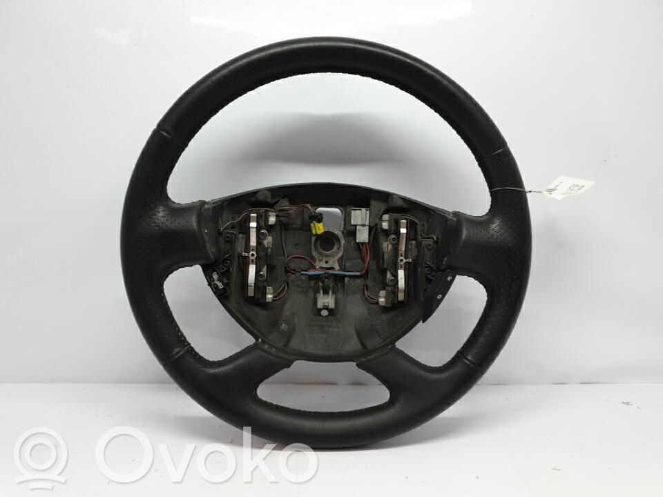 Lenkrad   8200102819