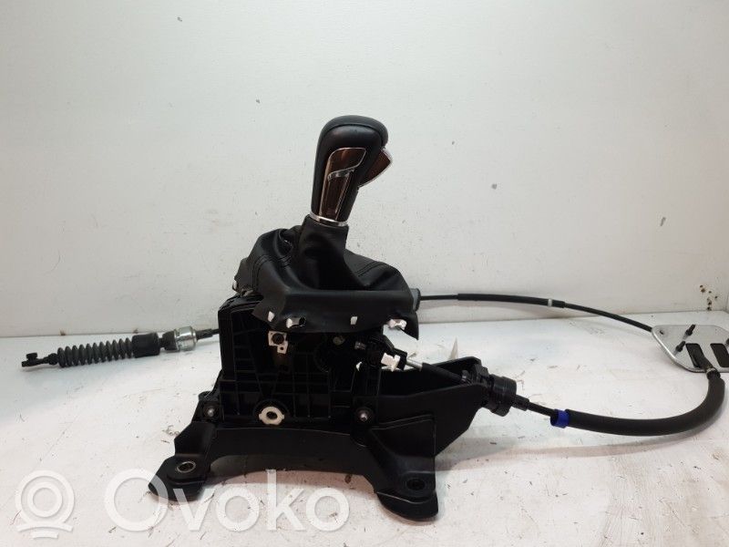 Mazda 3 Gear selector 