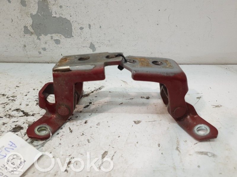Mazda 3 Etuoven yläsarana 