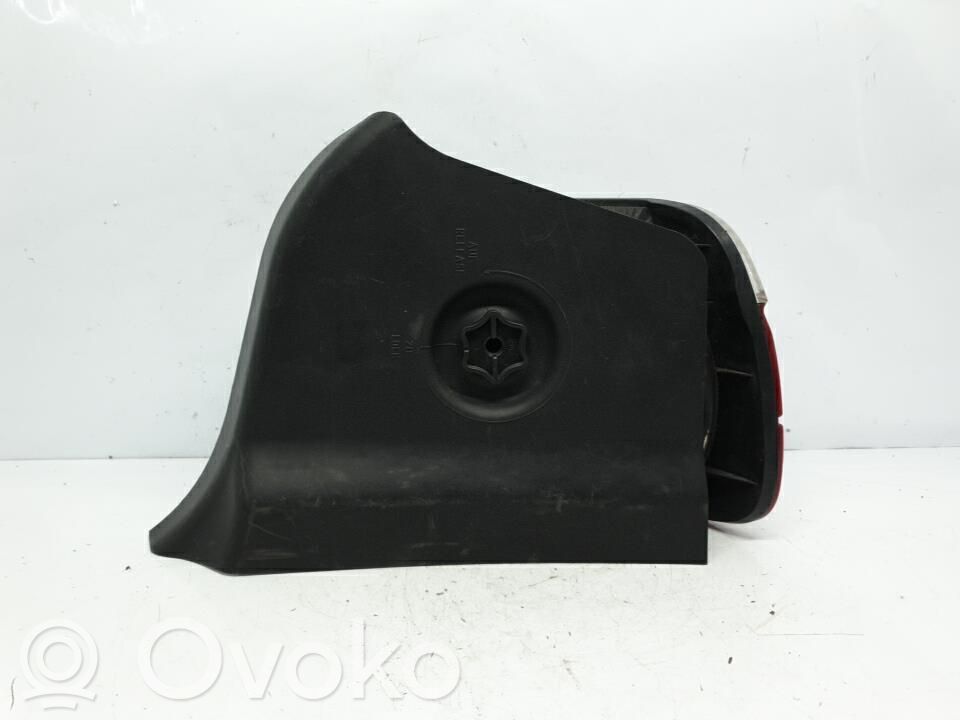 Rear/tail lights   82199402925