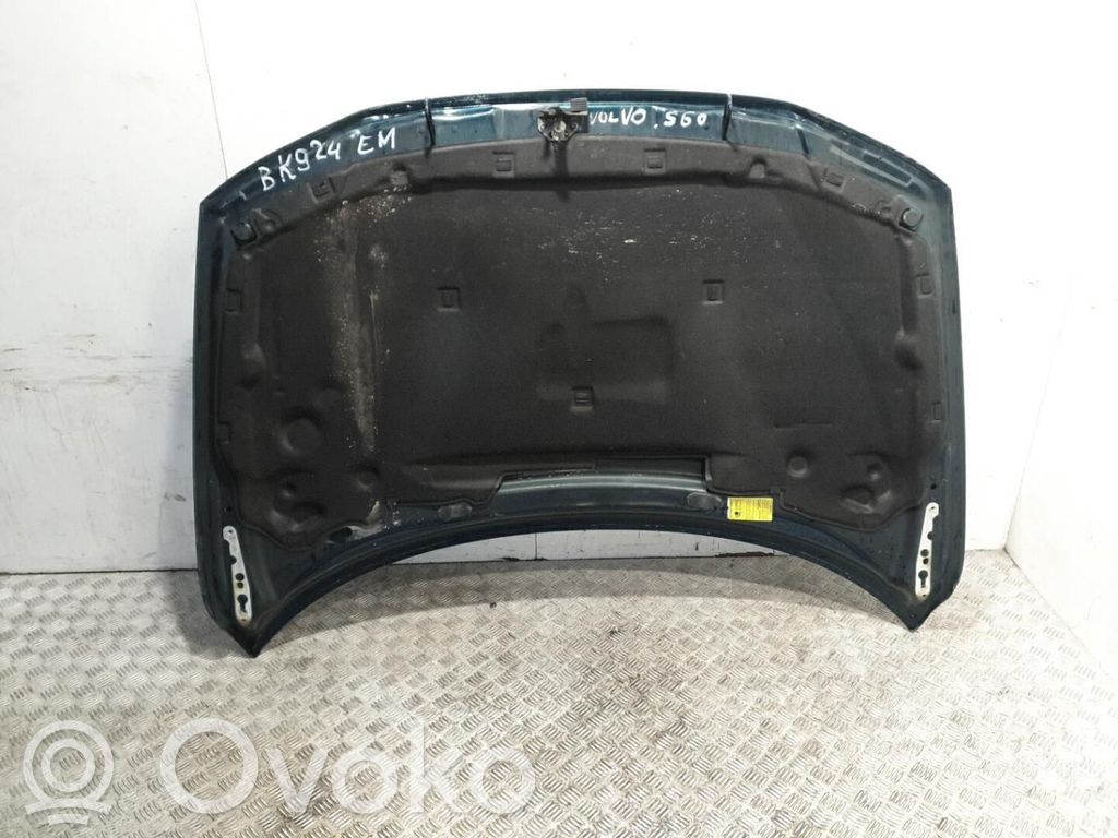 Volvo S60 Konepelti 