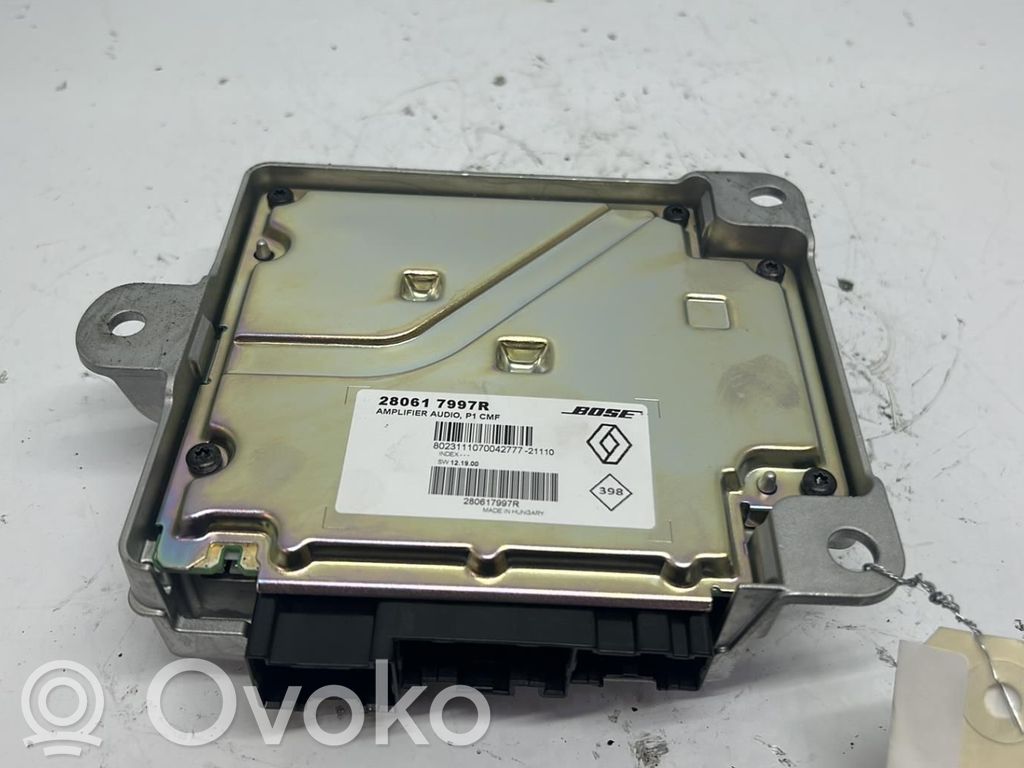 Renault Clio V Sound amplifier 