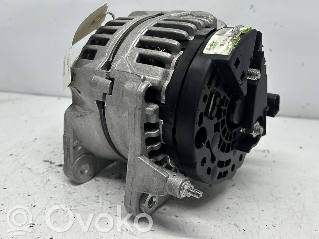 Volkswagen Golf IV Generator/alternator 