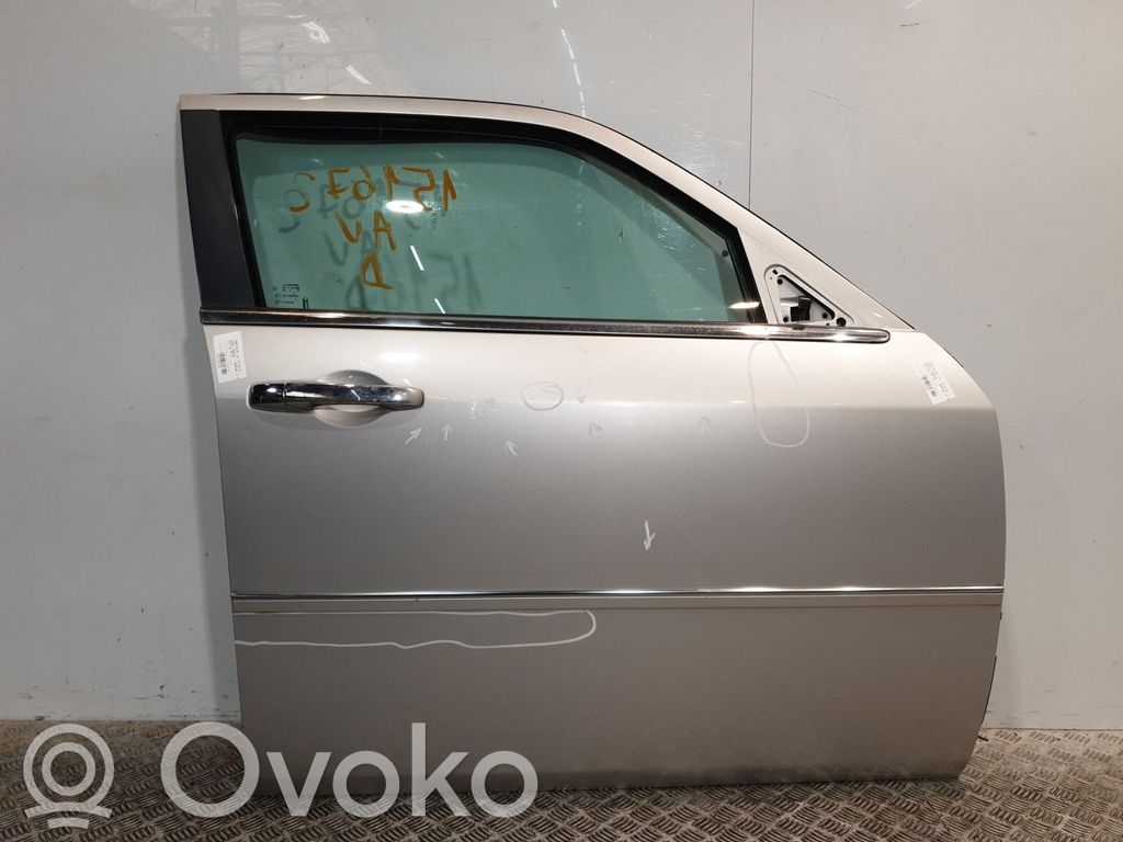 Chrysler 300 - 300C Дверь 