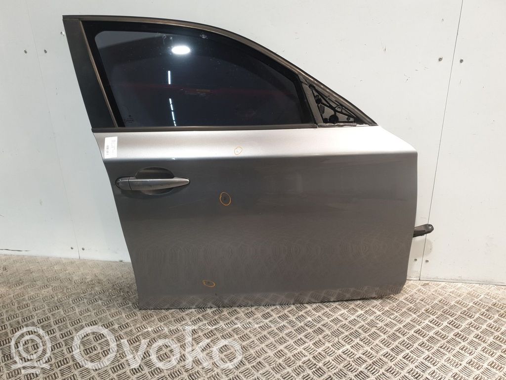 Durvis   41515A2A382