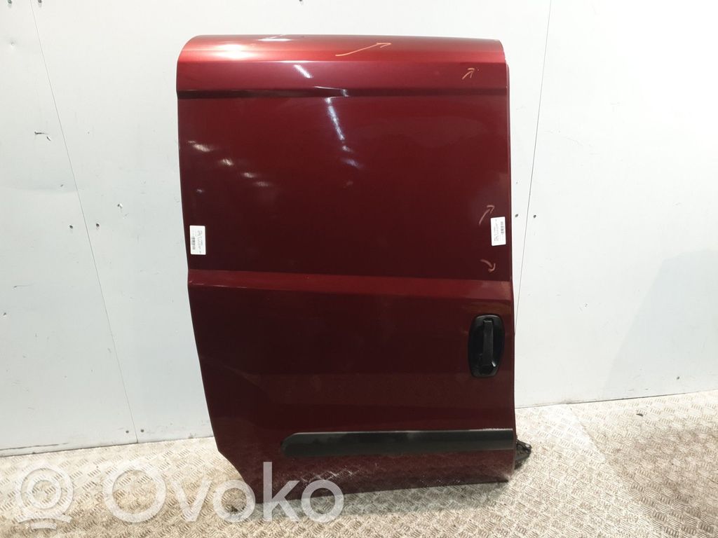 Opel Combo D Šoninės slankiojančios durys 
