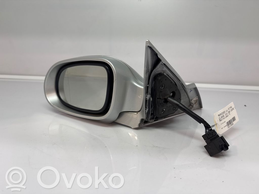 Mercedes-Benz CLK A209 C209 Oglindă exterioară manuală 