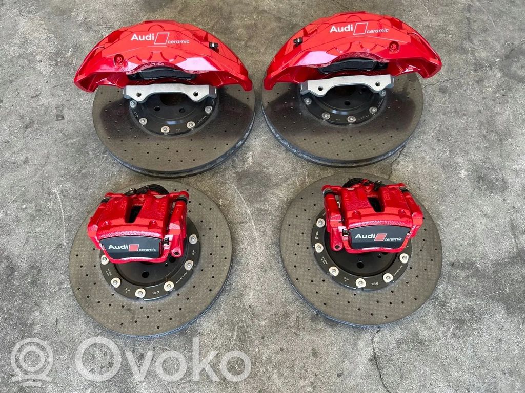 Audi RS6 C8 Set discuri frână și etriere 