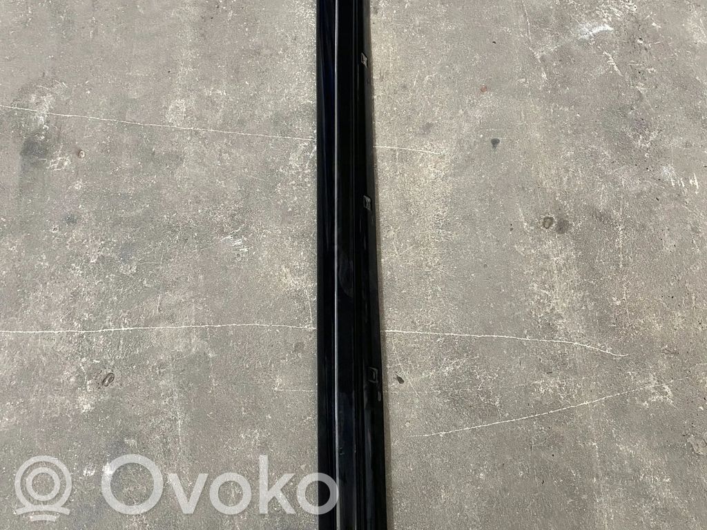 Audi RS6 C6 Slenksčio dalis 