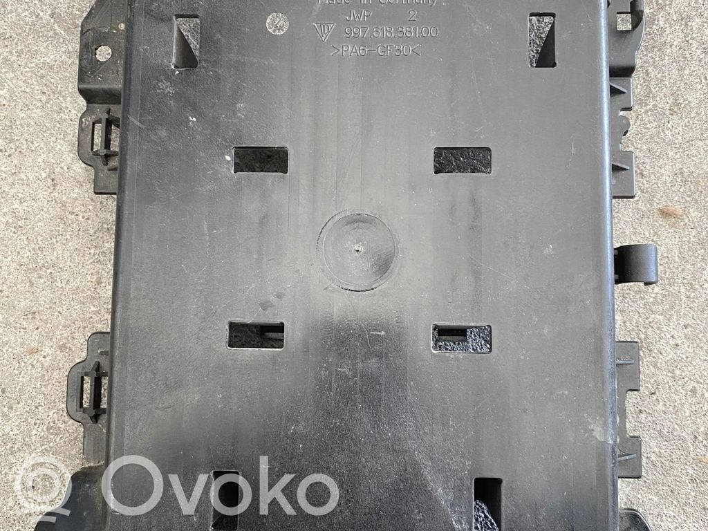 Porsche 911 997 Otros repuestos de carrocería inferior 