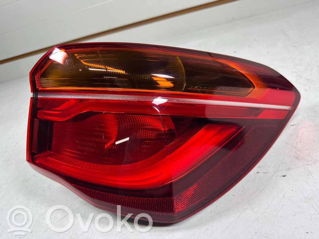 BMW X1 F48 F49 Galinis žibintas kėbule 