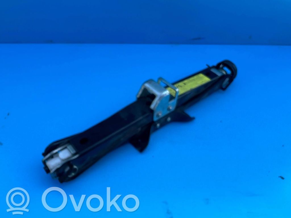 Tunkki   8K0011031D