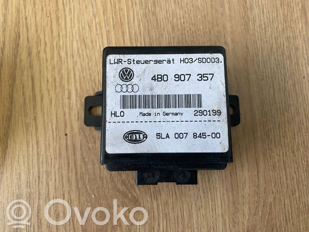 Šviesų modulis   4B0907357,290199,5LA00784500