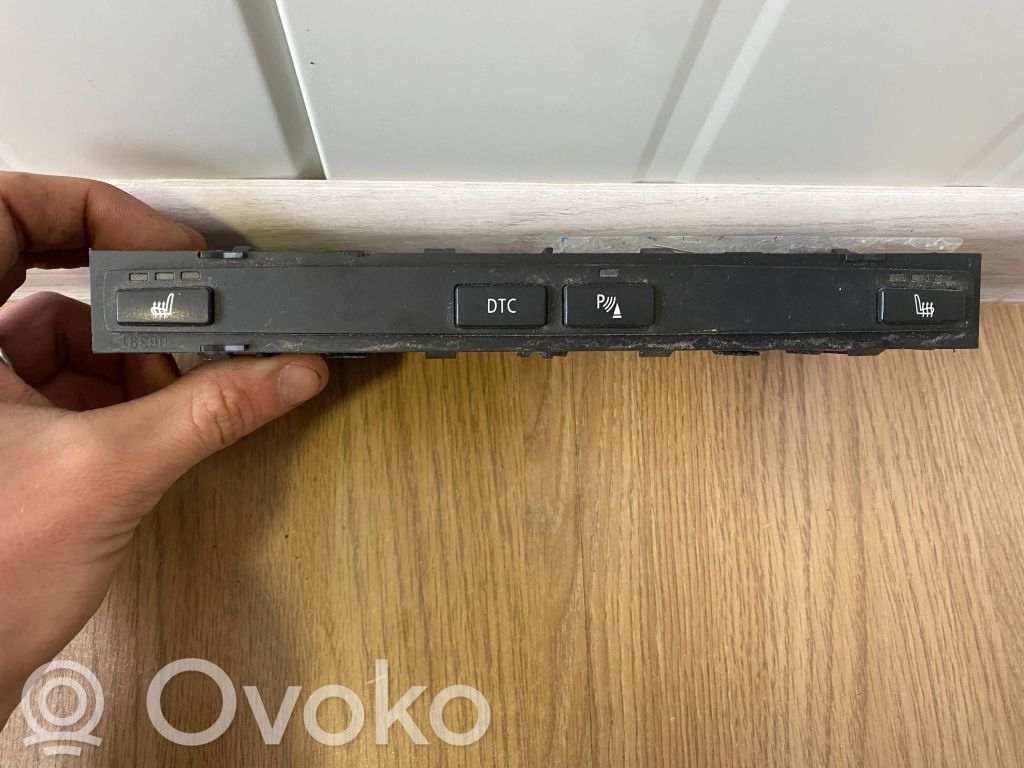 Seat heating switch   6952480,13580363