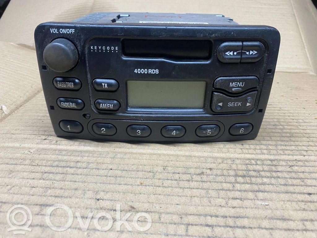 Ford Connect Panel / Radioodtwarzacz CD/DVD/GPS 