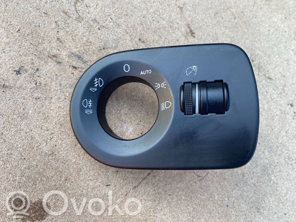Seat Leon (1P) Light switch 