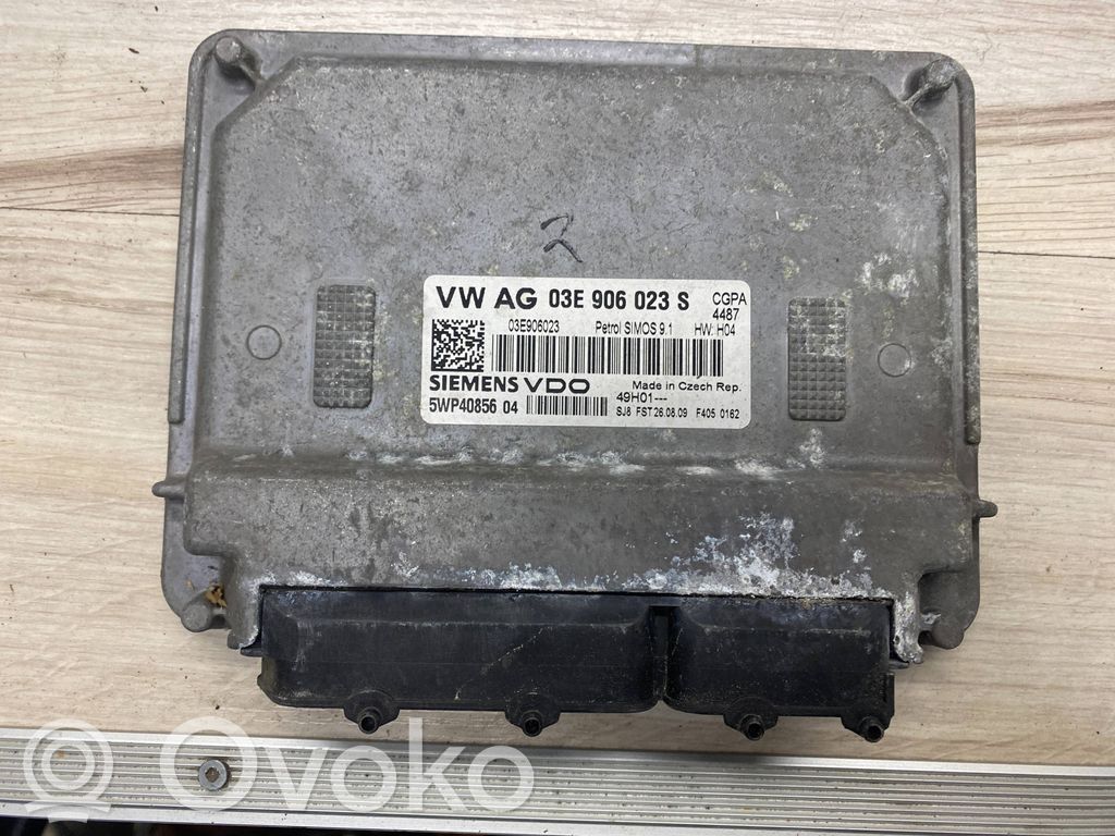 Skoda Roomster (5J) Engine control unit/module 