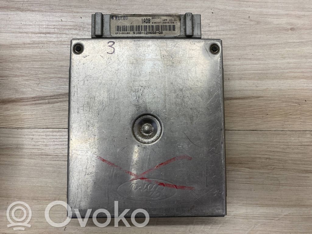 Ford Escort Variklio valdymo blokas 
