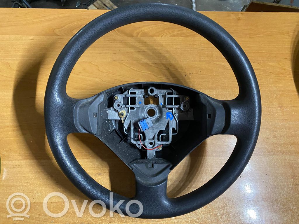 Peugeot 207 Ohjauspyörä 