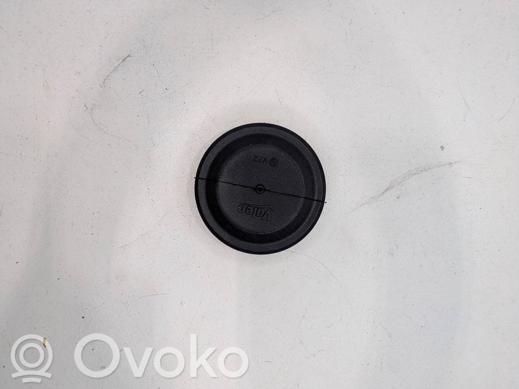 Volkswagen Transporter - Caravelle T6 Osłona żarówki lampy przedniej 