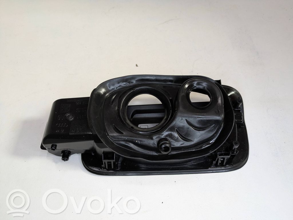Audi A6 S6 C4 4A Fuel tank cap 