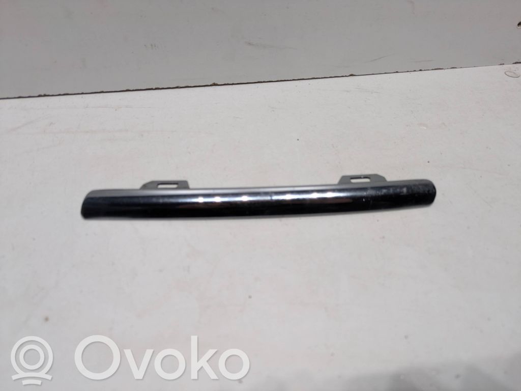 Ford Focus Front bumper upper radiator grill 