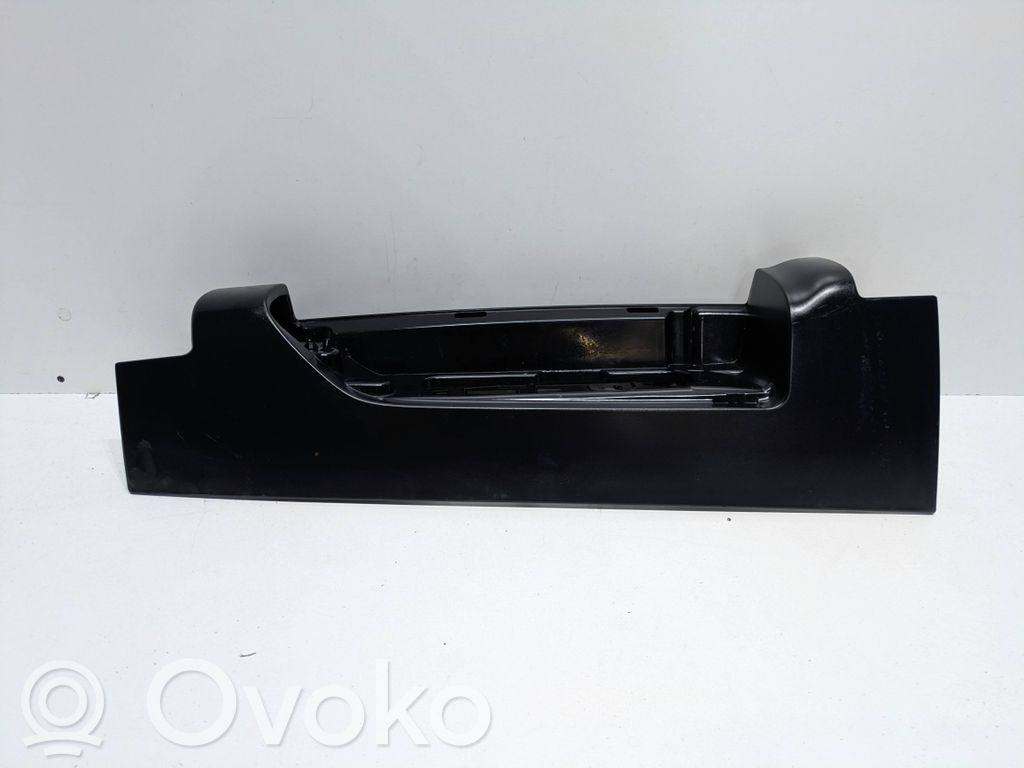 Renault Trafic III (X82) Takavalot 