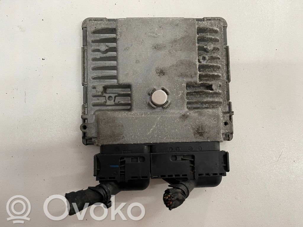 Skoda Rapid (NH) Engine control unit/module 