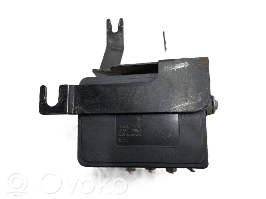 Dacia Dokker ABS bloks 