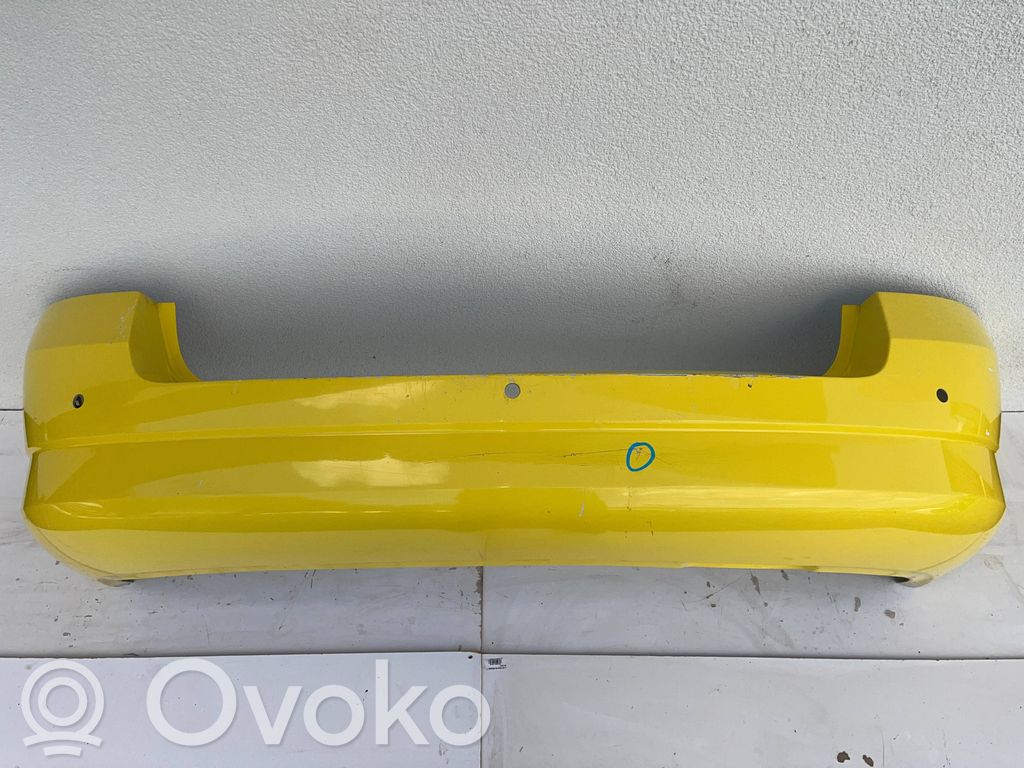 Skoda Fabia Mk3 (NJ) Parachoques 