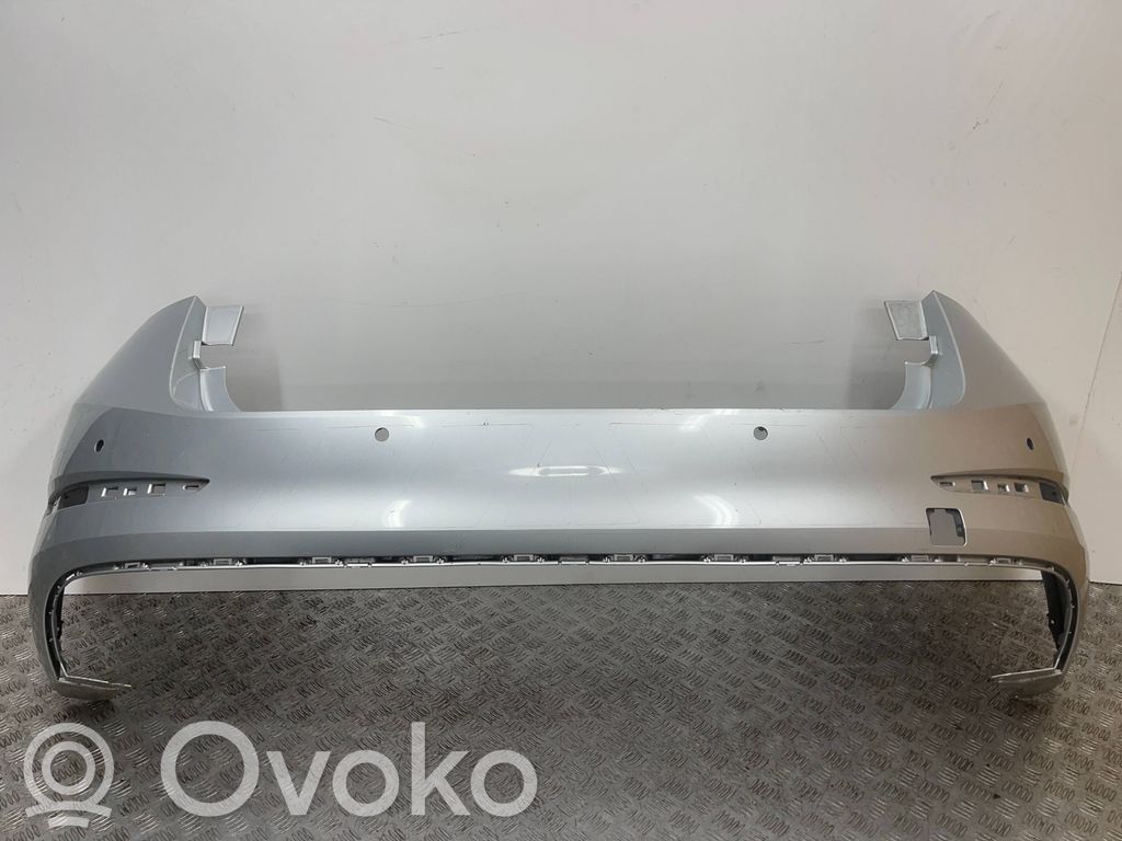 Skoda Scala Parachoques 