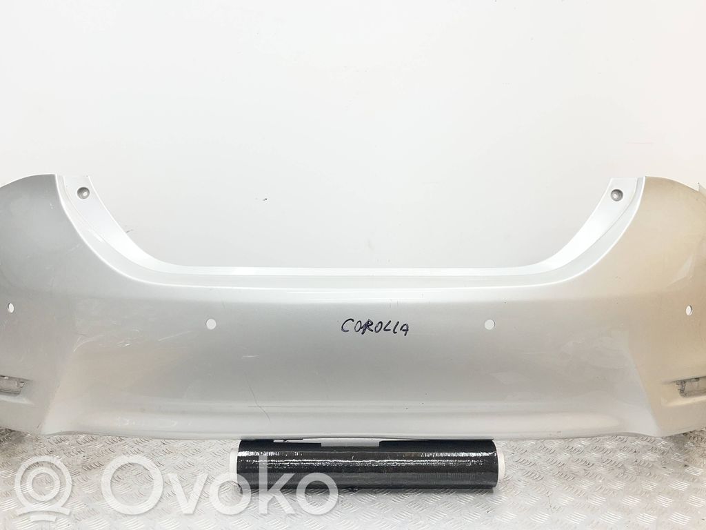 Toyota Corolla E160 E170 Bamperis 