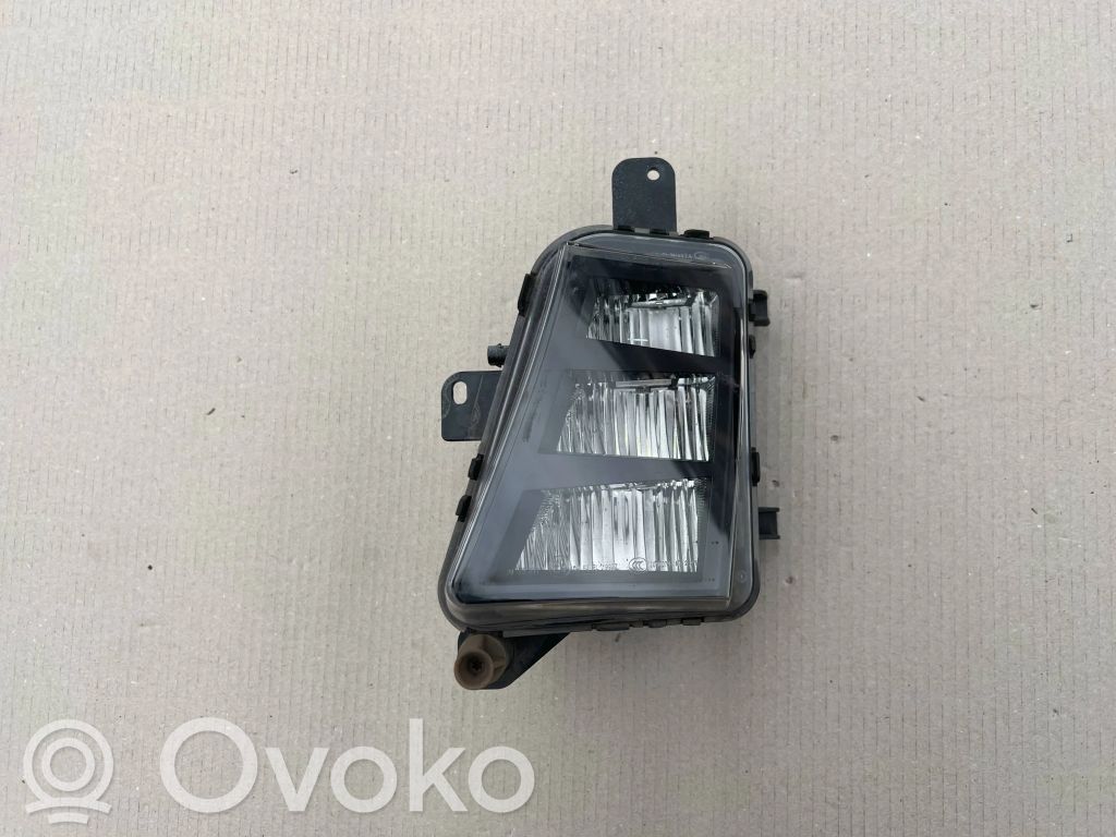 Volkswagen Golf VII Światło przeciwmgłowe przednie 