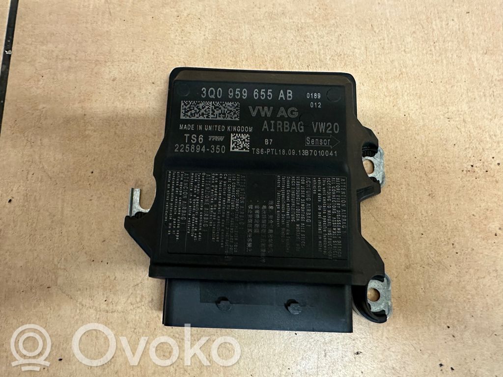 Seat Leon (5F) Airbag control unit/module 