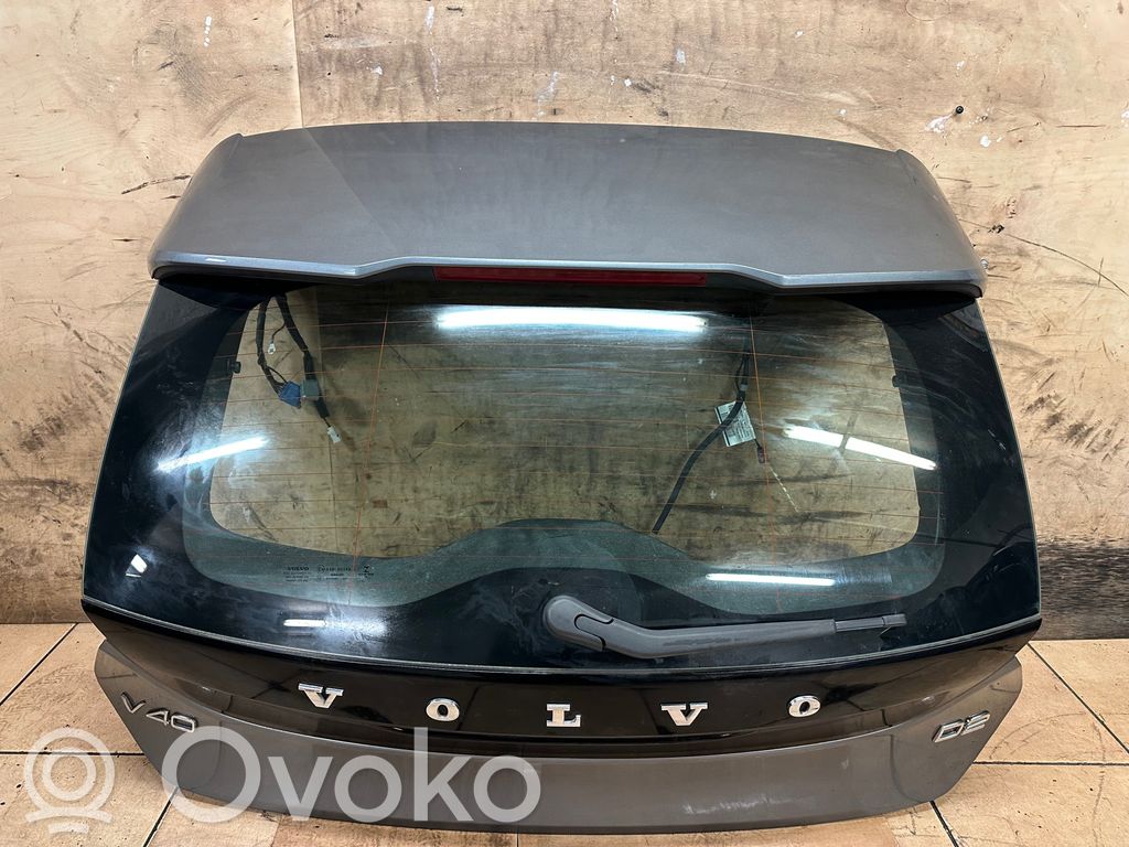 Volvo V40 Takaluukun/tavaratilan kansi 