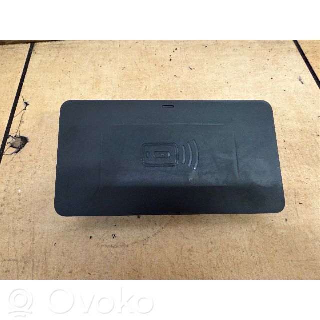 BMW 3 G20 G21 Wireless charging module 