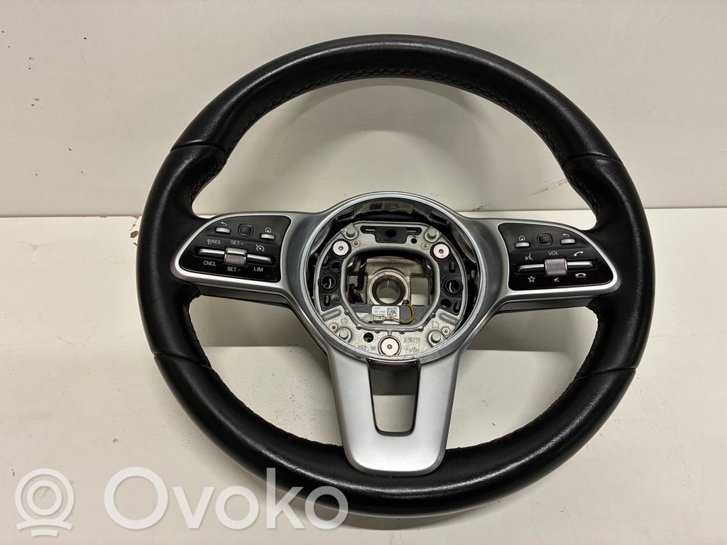 Mercedes-Benz A W177 Stūre 
