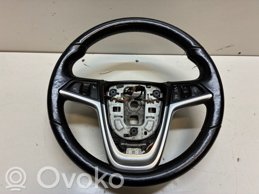 Opel Meriva B Ohjauspyörä 