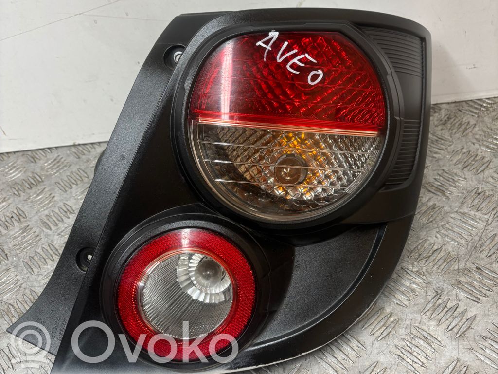 Rear/tail lights