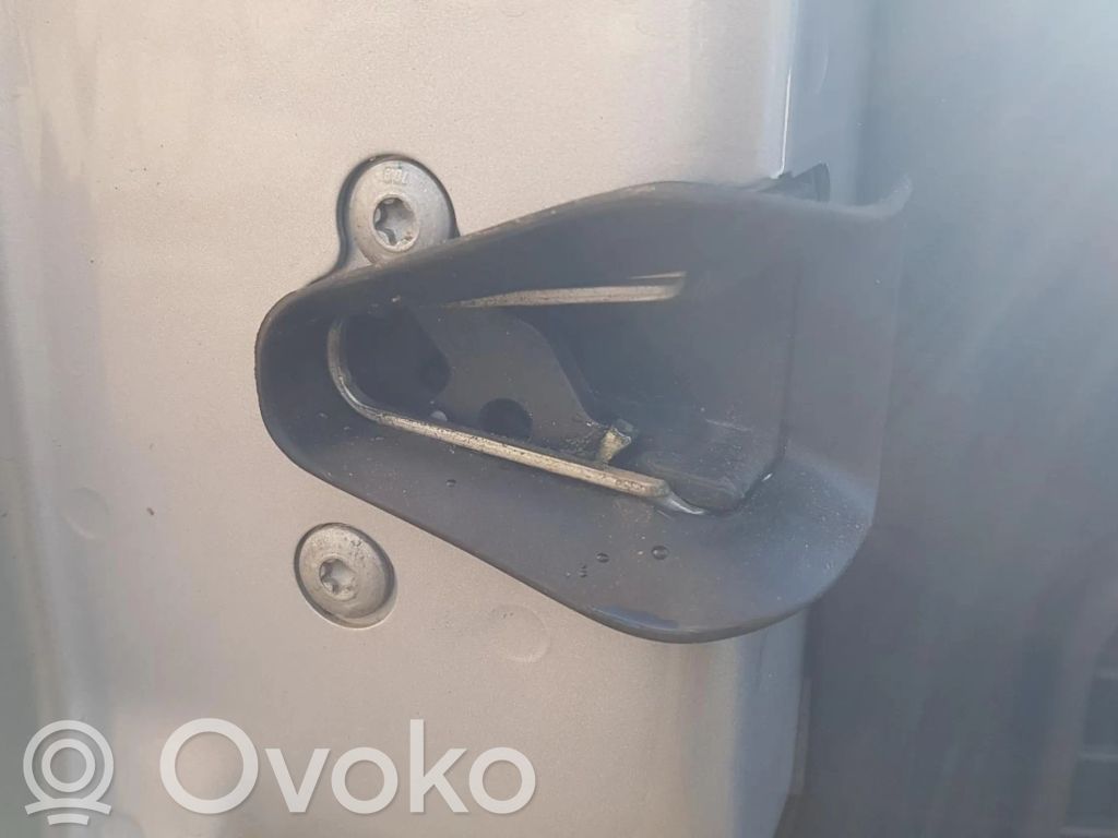 Etuoven lukko