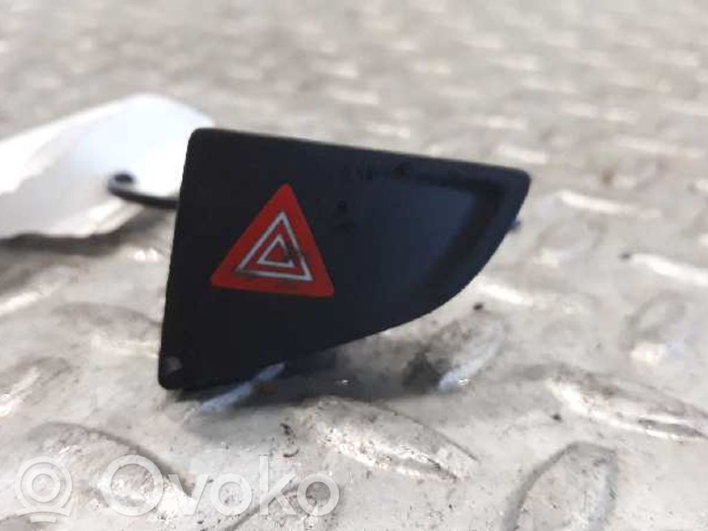 Botón interruptor de luz de peligro   96594789KR
