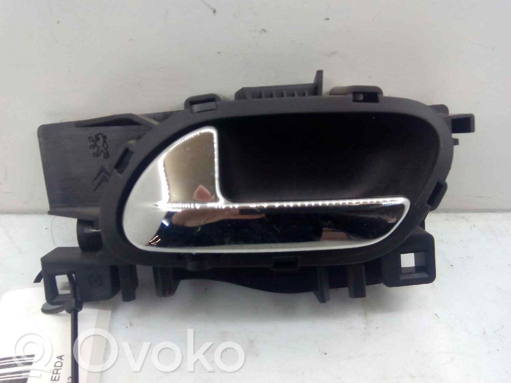 Manecilla interna puerta trasera   9143Q1