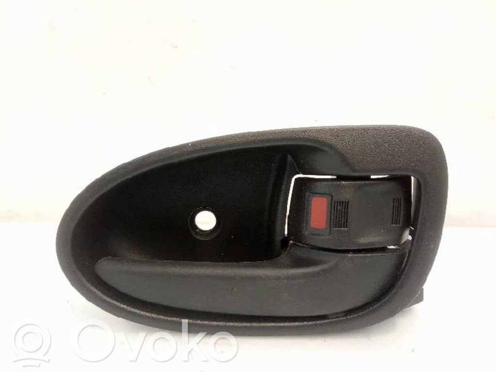 Toyota Yaris Manecilla interna puerta trasera 