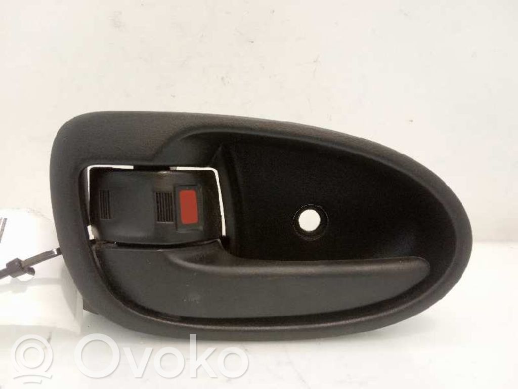 Toyota Yaris Manecilla interna puerta trasera 